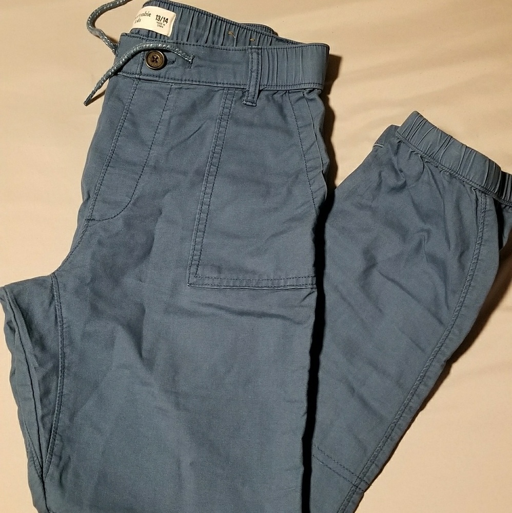 Abercrombie boys joggers
